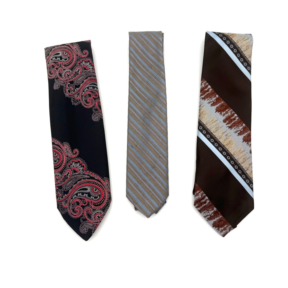 Brittania Men's Neckties Lot of 3 Paisley Striped Geometric Retro Ties